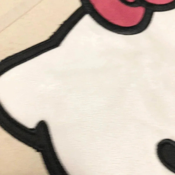 2011 Lambs  and Ivy Hello Kitty Canvas Wall Organizer - Picture 11 of 16